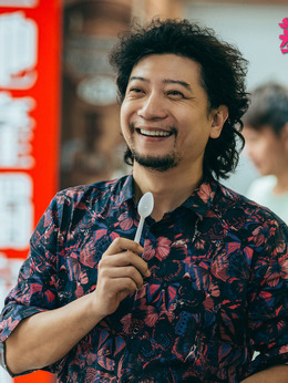 羞羞的铁拳剧情介绍_剧情家