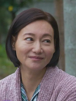 感动她77次剧情介绍_剧情家