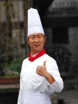林师傅在首尔剧情介绍_剧情家
