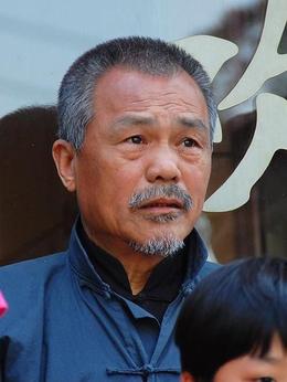 家丑剧情介绍_剧情家