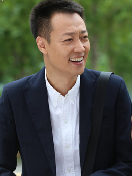 跟我回家剧情介绍_剧情家