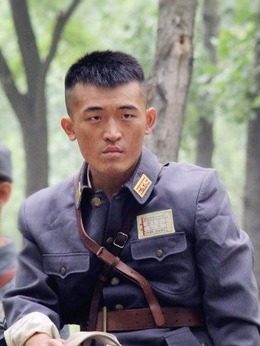 铁血将军剧情介绍_剧情家
