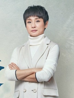 为了你我愿意热爱整个世界剧情介绍_剧情家
