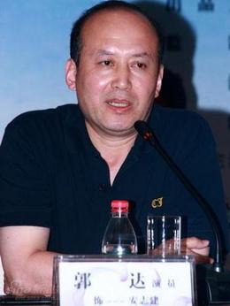 绝对底线剧情介绍_剧情家
