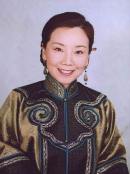 人到中年剧情介绍_剧情家