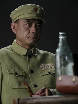 从将军到士兵剧情介绍_剧情家
