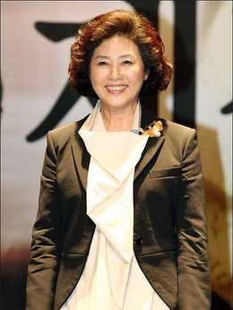 澡堂老板家的男人们剧情介绍_剧情家